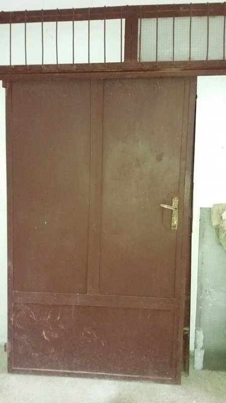 Гаражна врата