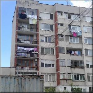 Апартамент 65 м²